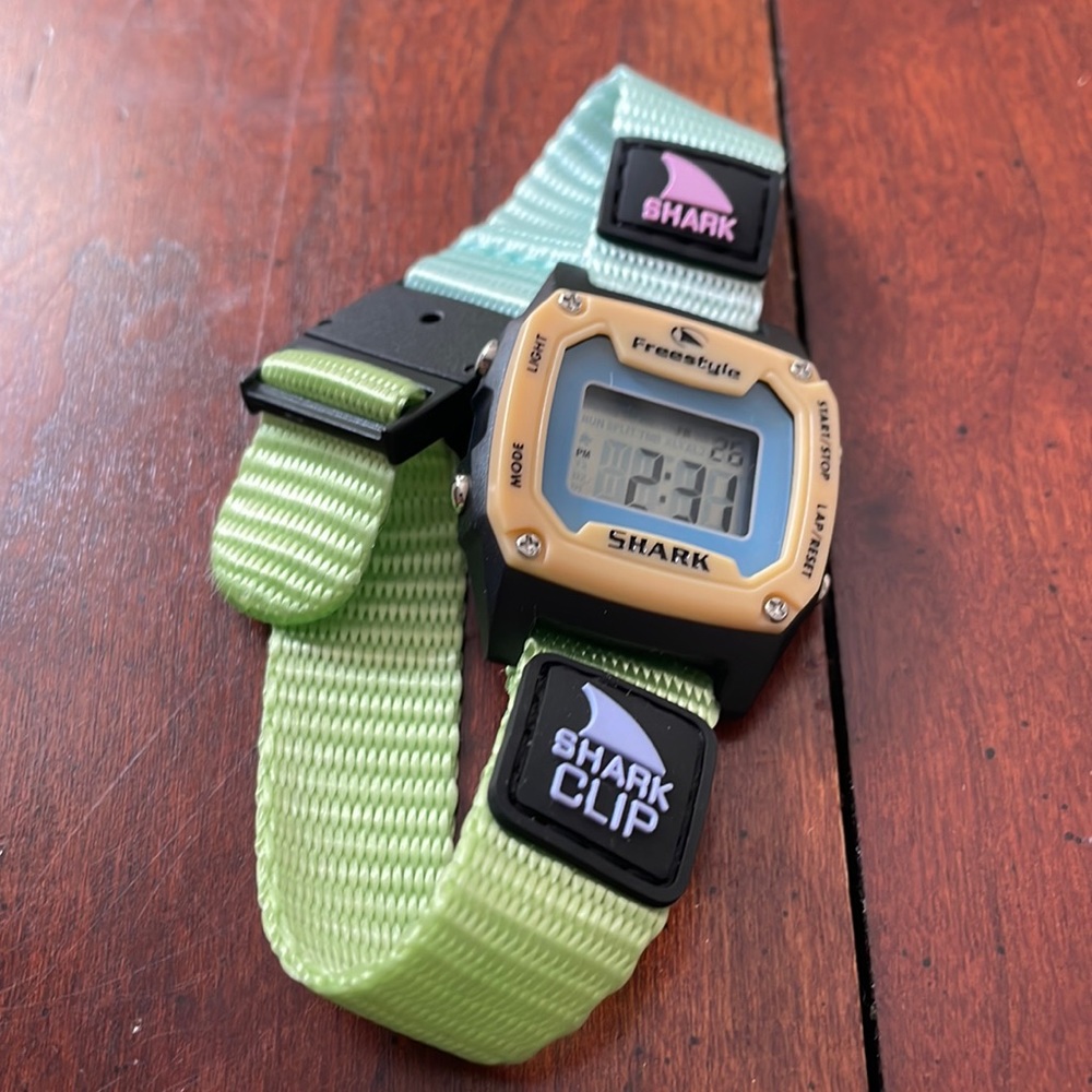 Freestyle shark classic mini